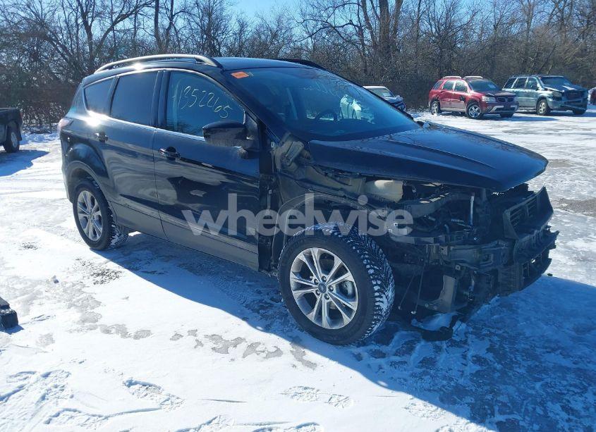 2017 Ford Escape SE (VIN 1FMCU0GD0HUB40298) main photo