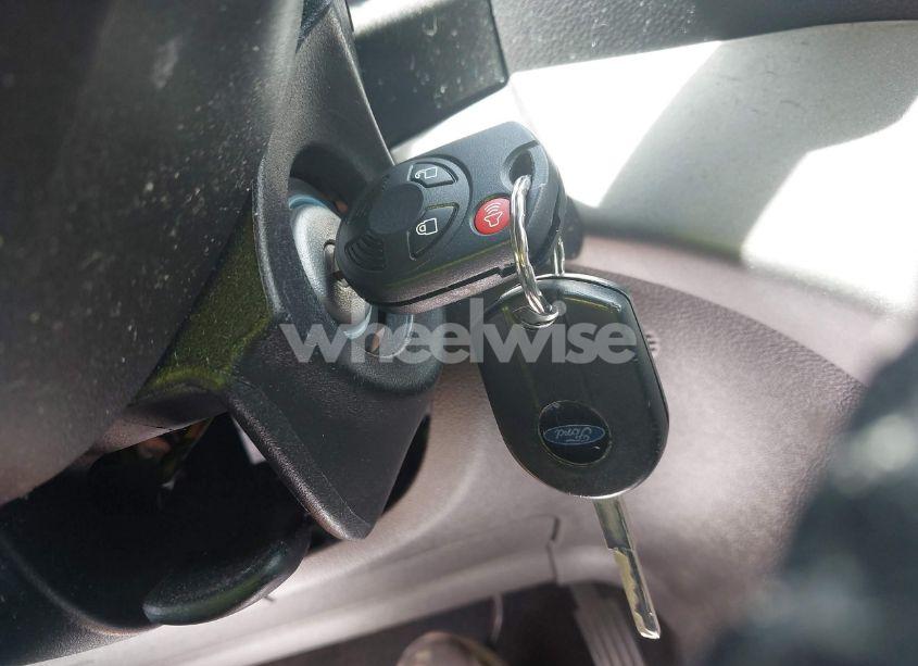 Photo 11 of 2017 Ford Escape SE (VIN 1FMCU0GD0HUC24833)