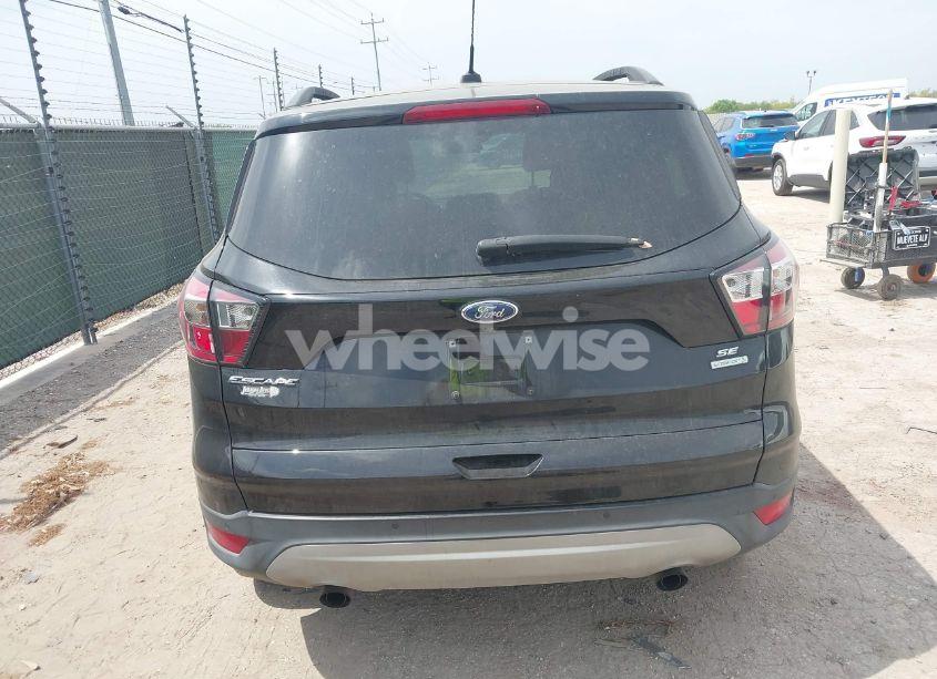 Photo 16 of 2017 Ford Escape SE (VIN 1FMCU0GD0HUC24833)