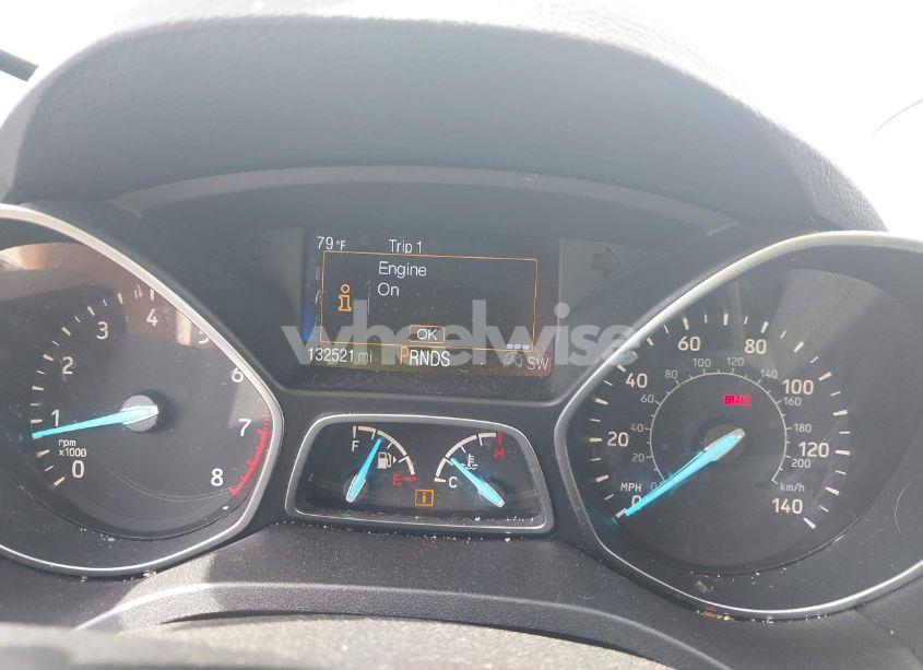 Photo 7 of 2017 Ford Escape SE (VIN 1FMCU0GD0HUC24833)