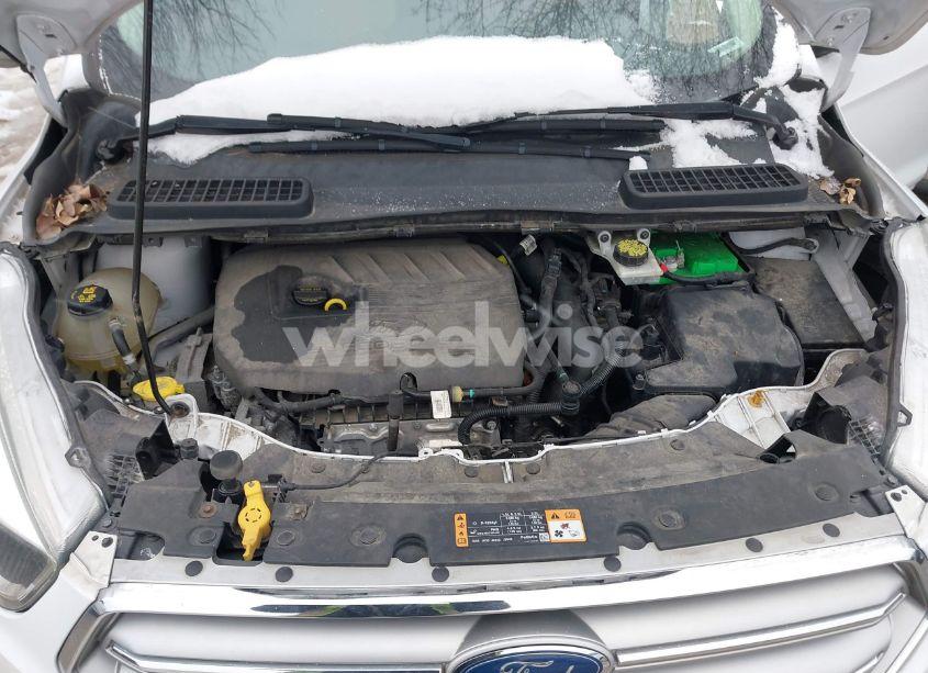 Photo 10 of 2017 Ford Escape SE (VIN 1FMCU0GD0HUC35668)