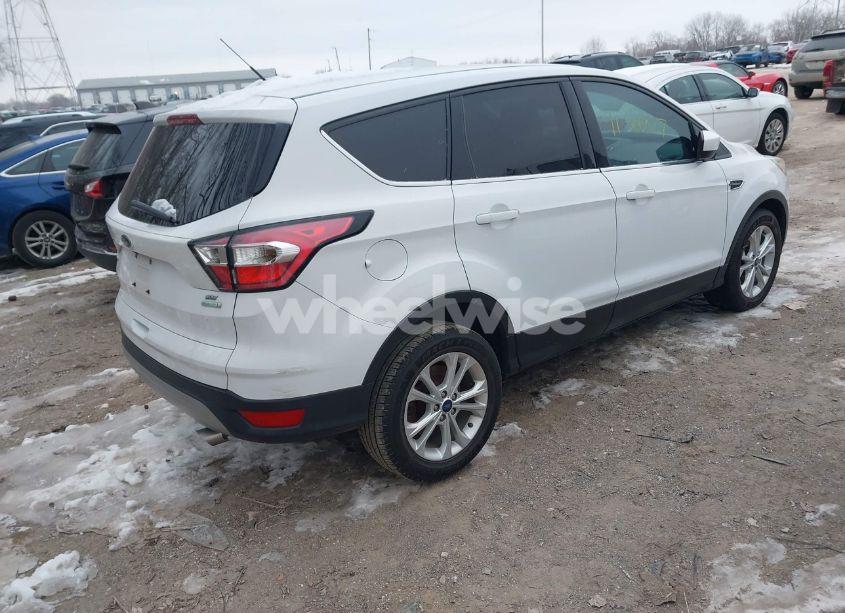 Photo 4 of 2017 Ford Escape SE (VIN 1FMCU0GD0HUC35668)