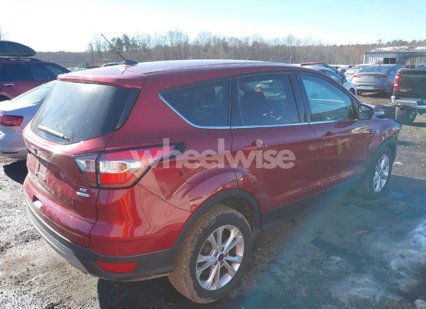 Photo 4 of 2017 Ford Escape SE (VIN 1FMCU0GD0HUC44256)