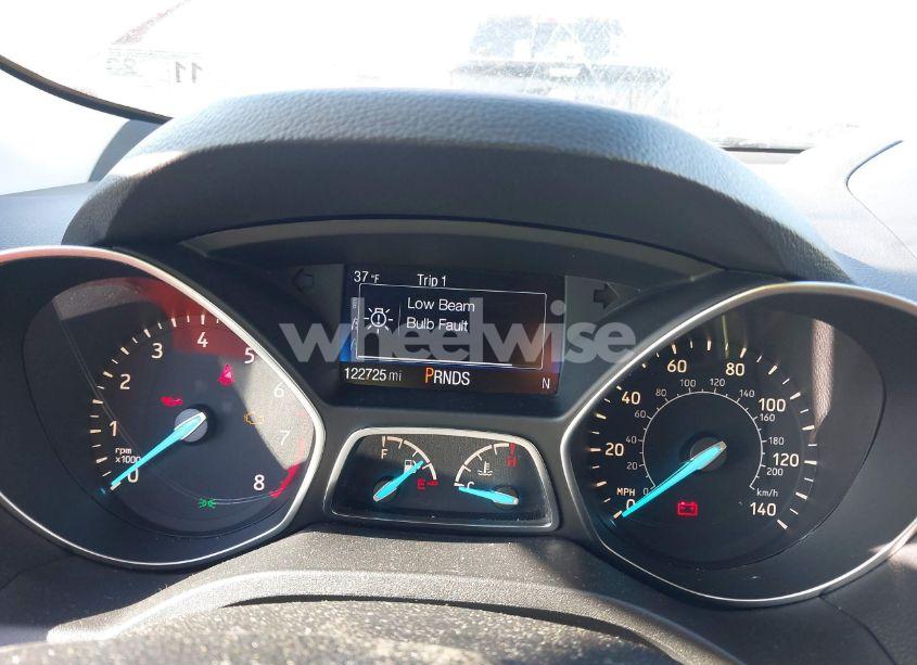 Photo 7 of 2017 Ford Escape SE (VIN 1FMCU0GD0HUC44256)