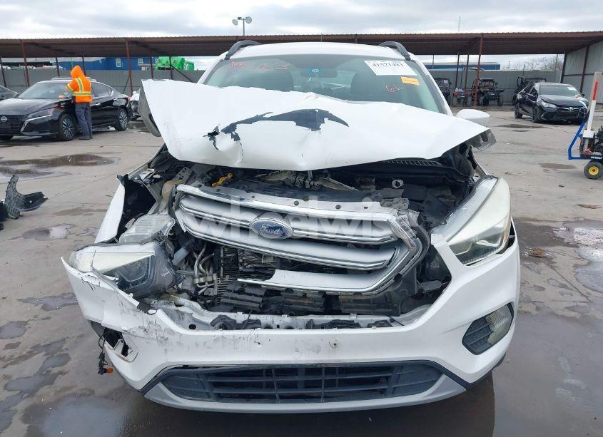 Photo 6 of 2017 Ford Escape SE (VIN 1FMCU0GD0HUC48601)