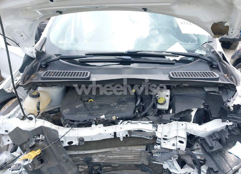 Photo 10 of 2017 Ford Escape SE (VIN 1FMCU0GD0HUD06917)