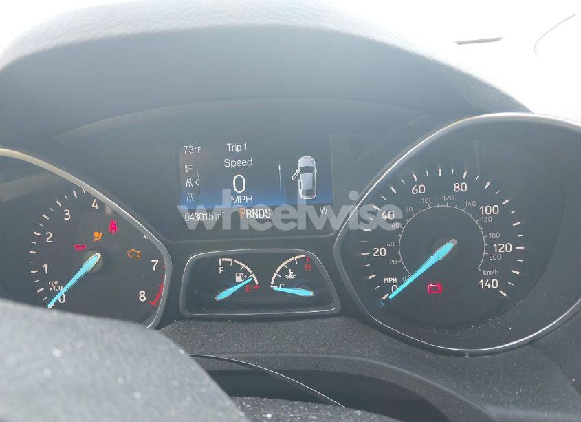 Photo 7 of 2017 Ford Escape SE (VIN 1FMCU0GD0HUD63716)