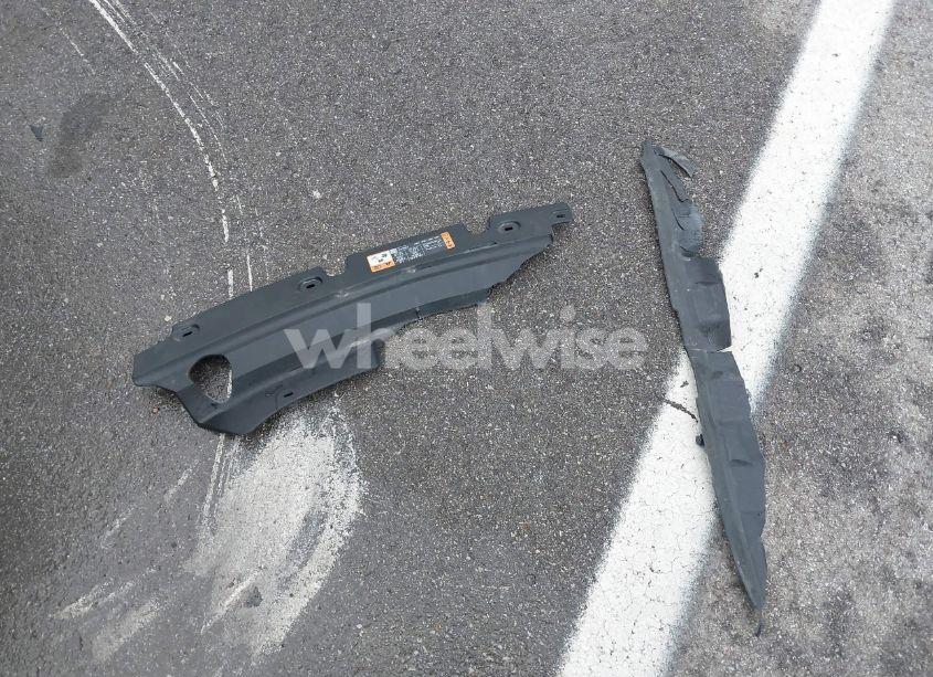 Photo 12 of 2017 Ford Escape SE (VIN 1FMCU0GD0HUD65580)