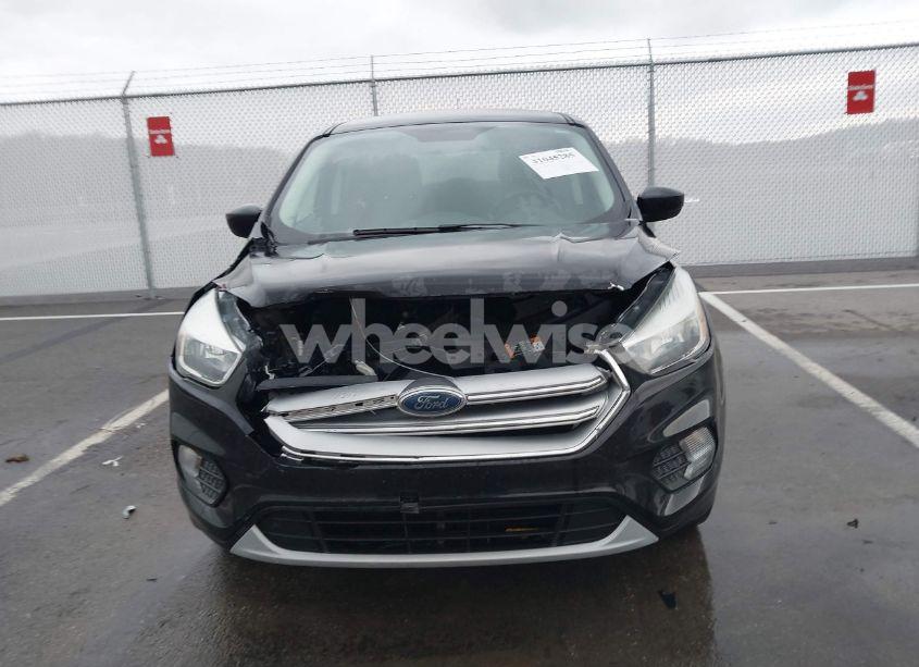 Photo 13 of 2017 Ford Escape SE (VIN 1FMCU0GD0HUD65580)