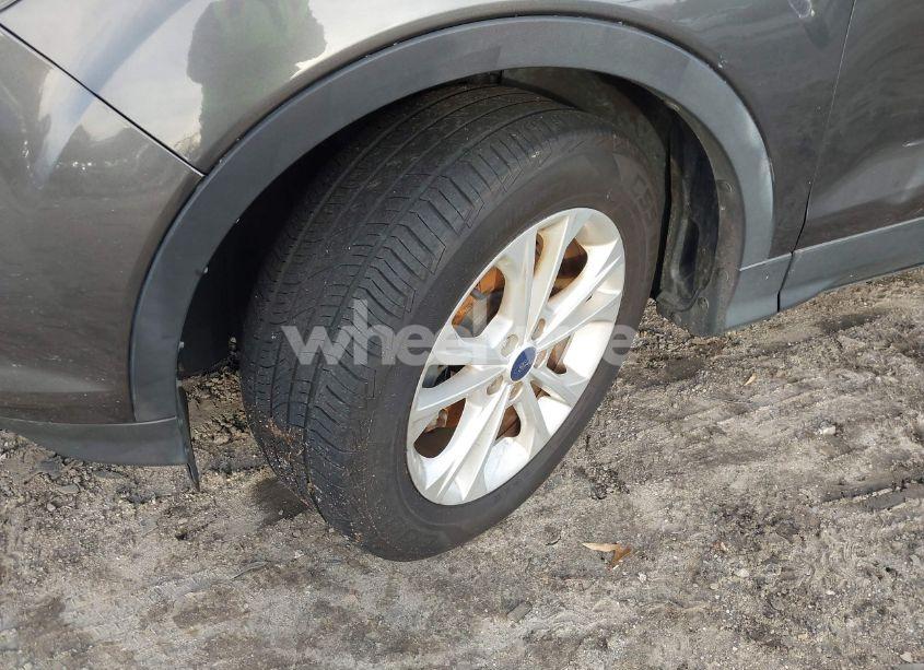 Photo 12 of 2017 Ford Escape SE (VIN 1FMCU0GD0HUE00683)