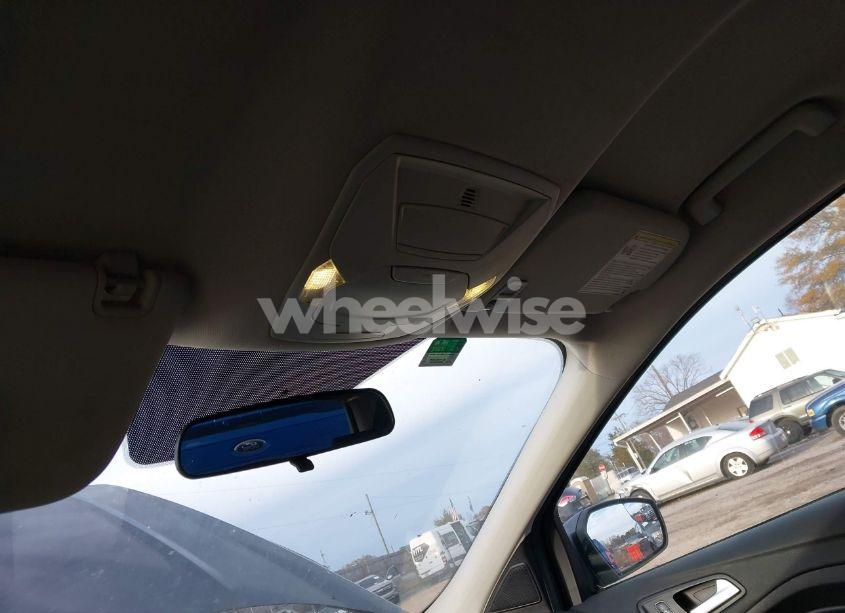 Photo 22 of 2017 Ford Escape SE (VIN 1FMCU0GD0HUE00683)