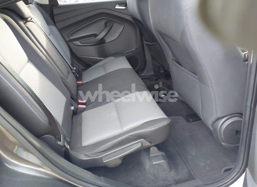 Photo 8 of 2017 Ford Escape SE (VIN 1FMCU0GD0HUE00683)