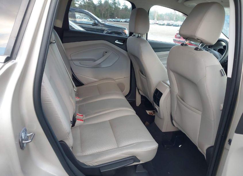 Photo 8 of 2017 Ford Escape SE (VIN 1FMCU0GD0HUE02207)