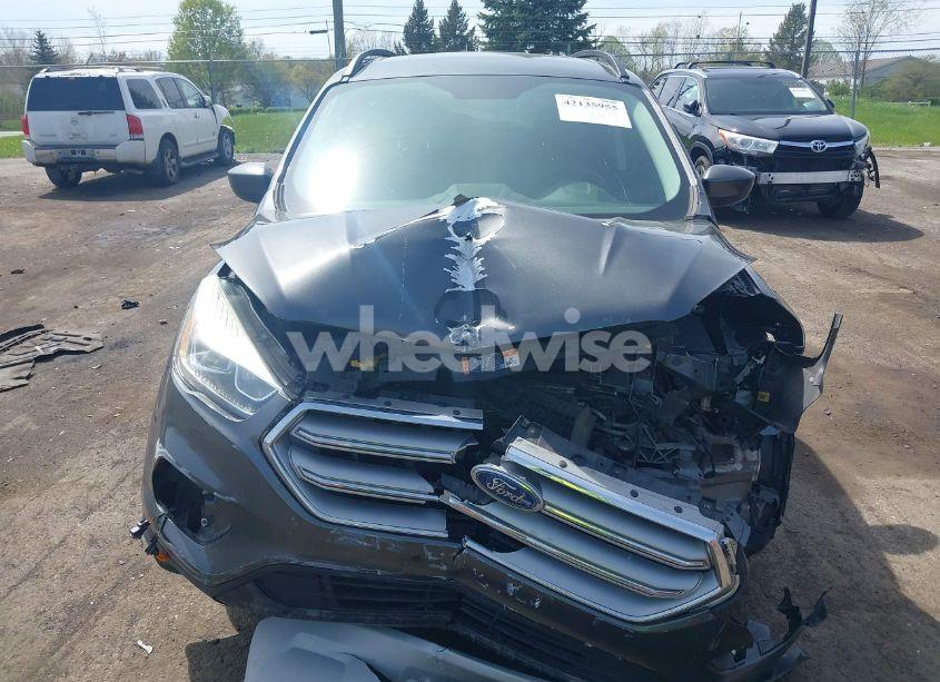 Photo 13 of 2017 Ford Escape SE (VIN 1FMCU0GD0HUE06774)