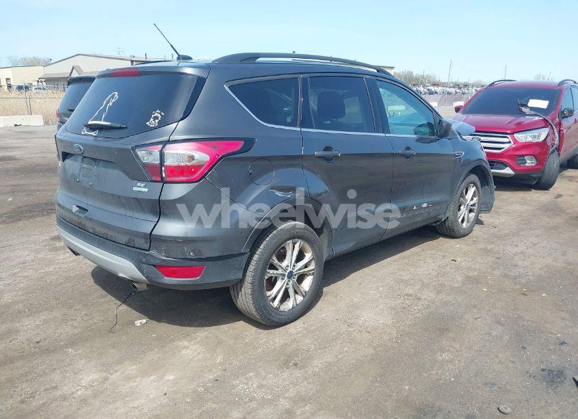 Photo 4 of 2017 Ford Escape SE (VIN 1FMCU0GD0HUE06774)