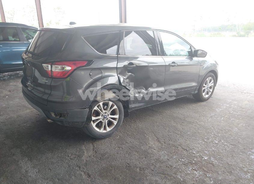 Photo 4 of 2017 Ford Escape SE (VIN 1FMCU0GD0HUE85993)