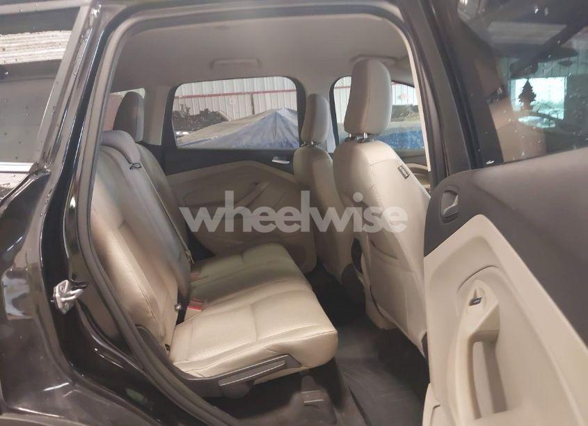 Photo 8 of 2018 Ford Escape SE (VIN 1FMCU0GD0JUA11323)