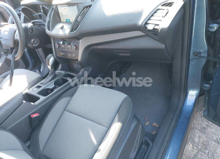 Photo 5 of 2018 Ford Escape SE (VIN 1FMCU0GD0JUC57983)