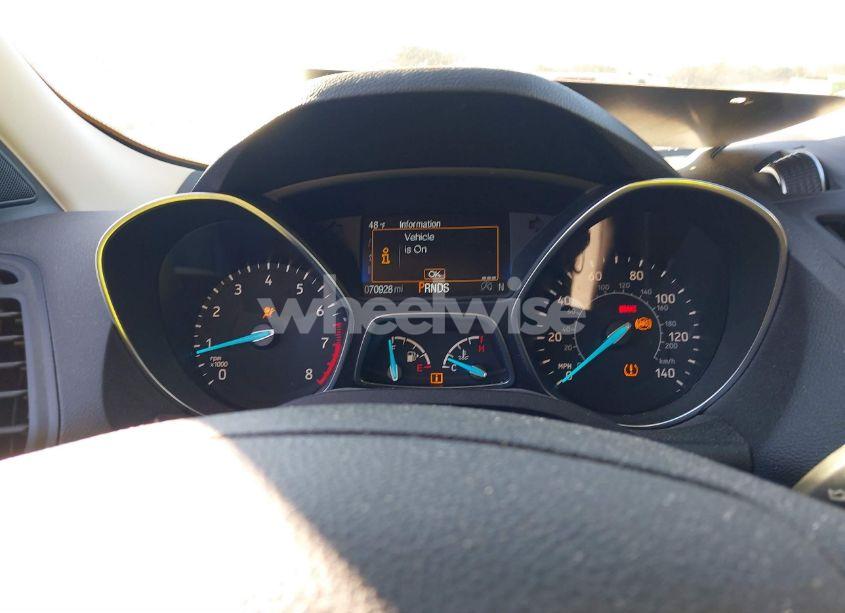 Photo 7 of 2018 Ford Escape SE (VIN 1FMCU0GD0JUC57983)