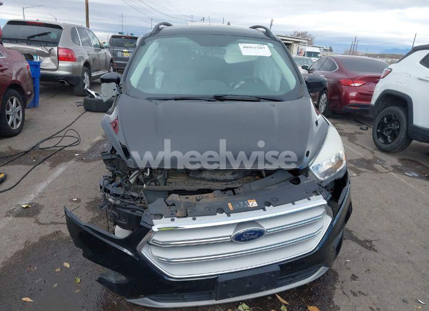 Photo 12 of 2018 Ford Escape SE (VIN 1FMCU0GD0JUC60897)