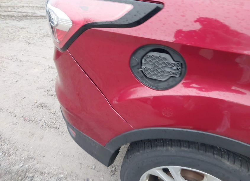 Photo 20 of 2018 Ford Escape SE (VIN 1FMCU0GD0JUC69762)