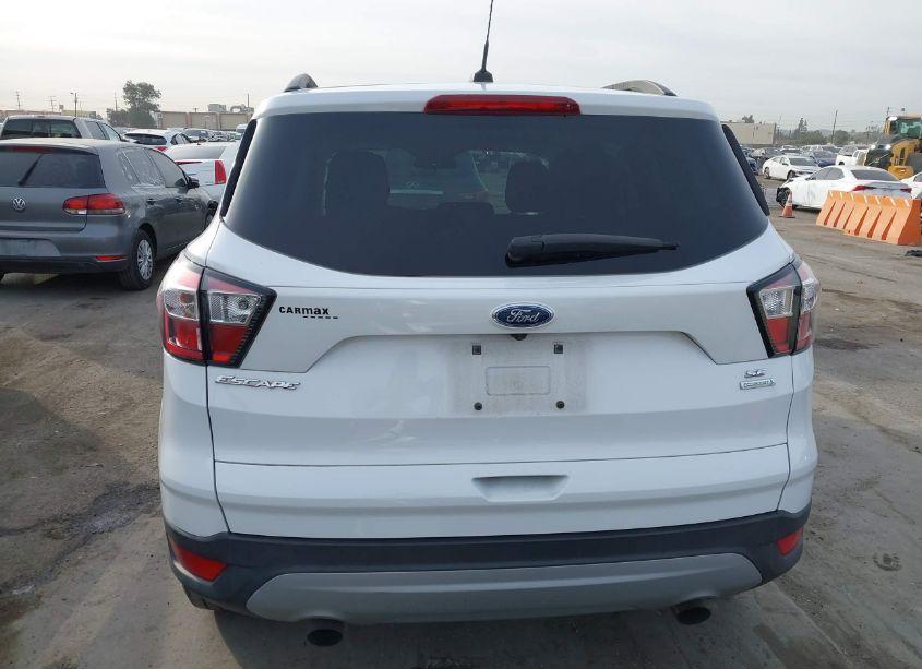Photo 16 of 2018 Ford Escape SE (VIN 1FMCU0GD0JUC88232)