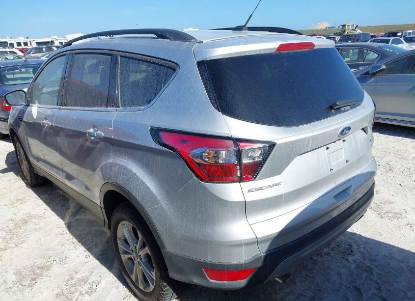 Photo 14 of 2018 Ford Escape SE (VIN 1FMCU0GD0JUC91230)