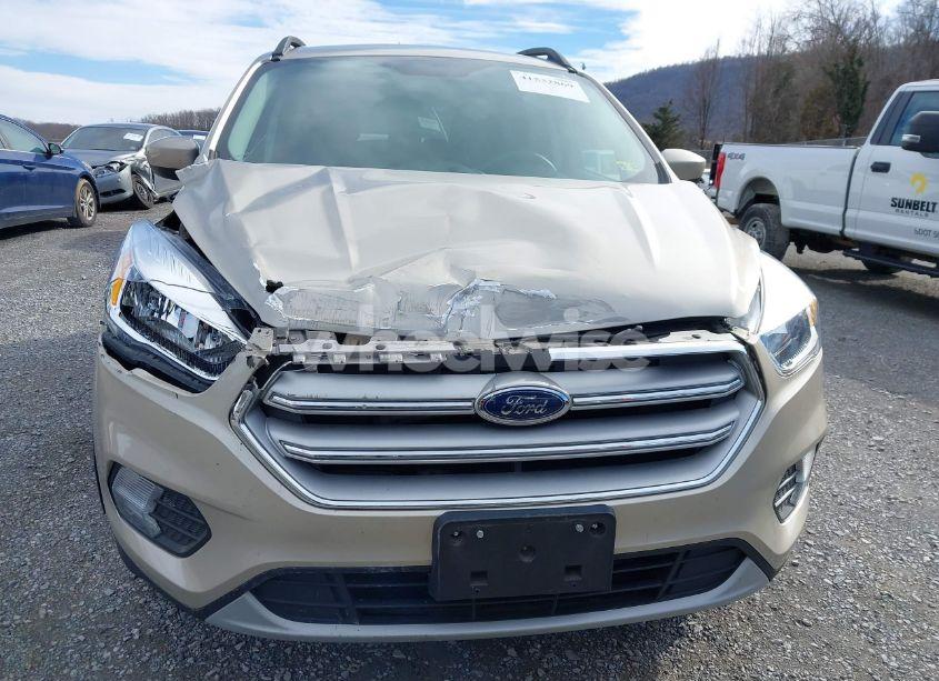 Photo 17 of 2018 Ford Escape SE (VIN 1FMCU0GD0JUD01108)