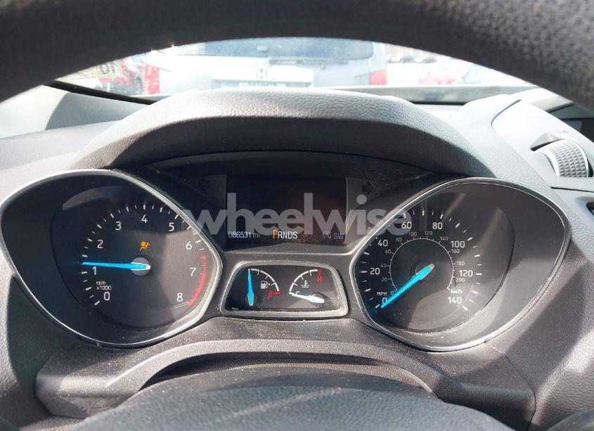Photo 7 of 2018 Ford Escape SE (VIN 1FMCU0GD0JUD01108)
