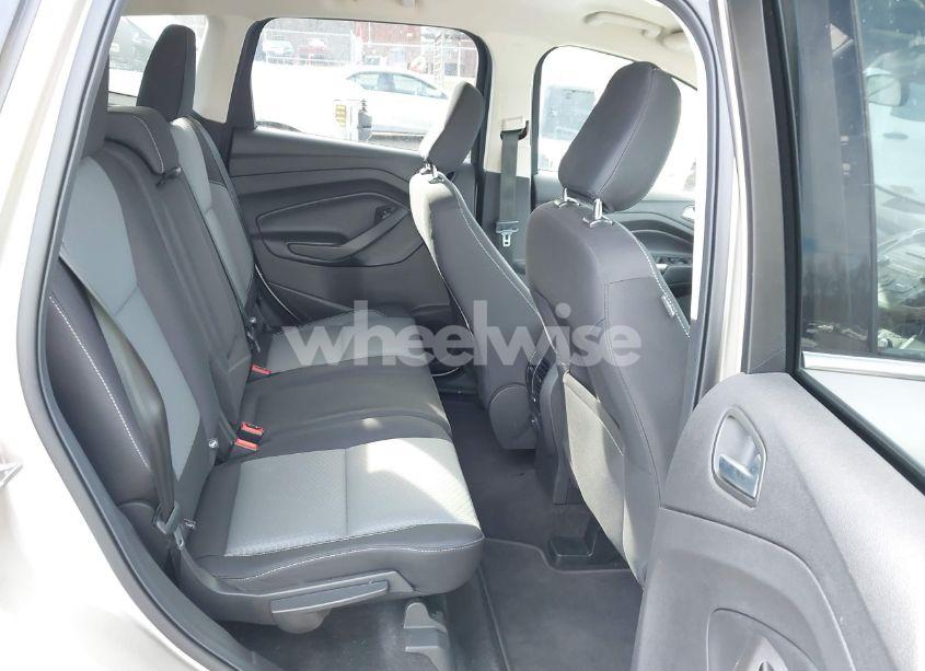 Photo 8 of 2018 Ford Escape SE (VIN 1FMCU0GD0JUD01108)