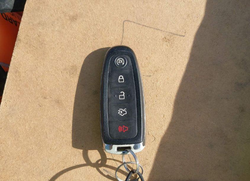 Photo 11 of 2019 Ford Escape SE (VIN 1FMCU0GD0KUA74634)