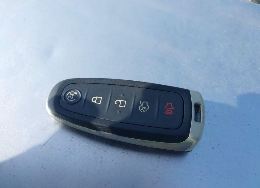 Photo 11 of 2019 Ford Escape SE (VIN 1FMCU0GD0KUB28188)