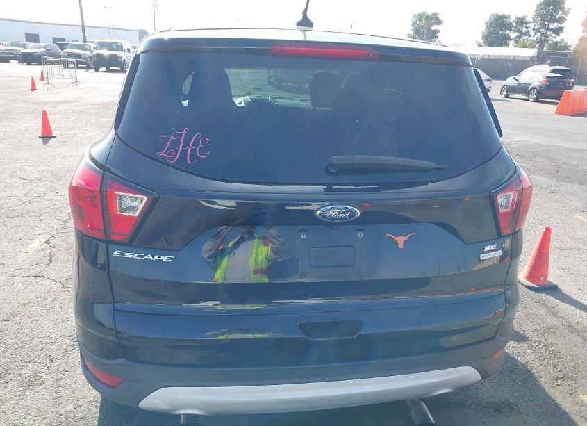 Photo 16 of 2019 Ford Escape SE (VIN 1FMCU0GD0KUB28188)