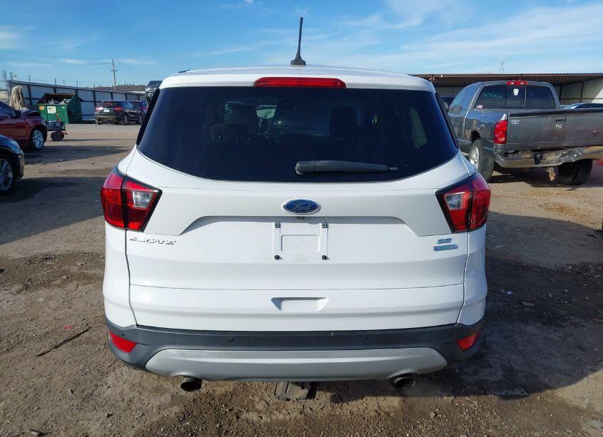 Photo 17 of 2019 Ford Escape SE (VIN 1FMCU0GD0KUB65046)