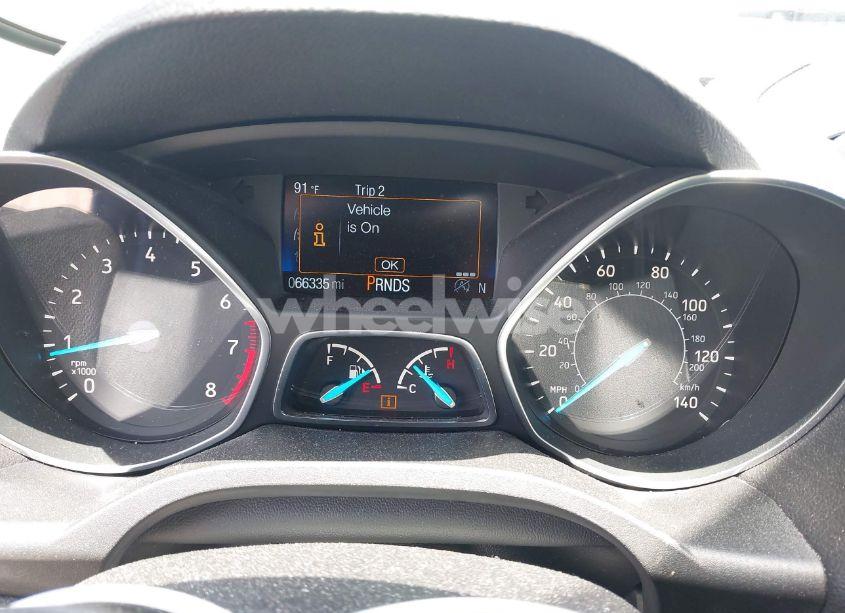 Photo 7 of 2019 Ford Escape SE (VIN 1FMCU0GD0KUB74569)