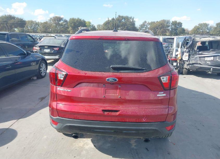 Photo 16 of 2019 Ford Escape SE (VIN 1FMCU0GD0KUC02466)