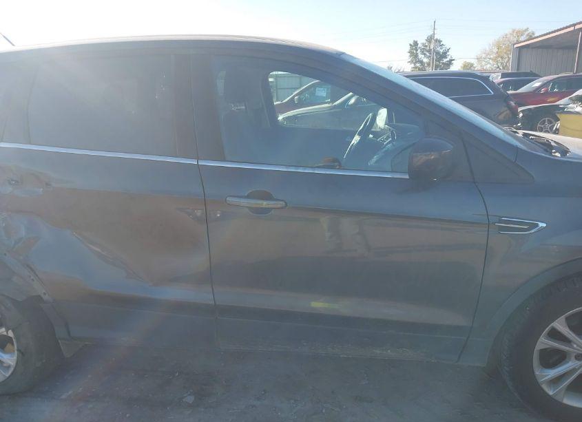 Photo 14 of 2017 Ford Escape SE (VIN 1FMCU0GD1HUA49959)