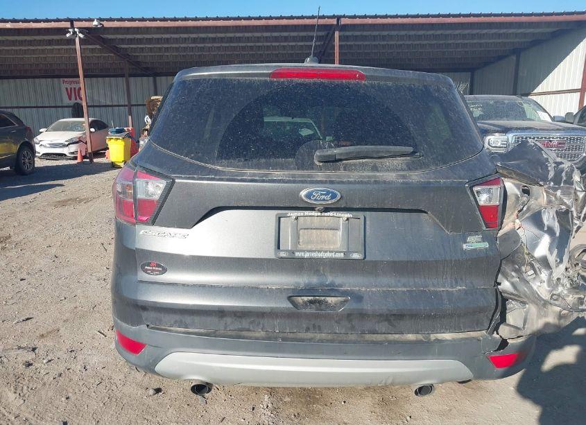 Photo 17 of 2017 Ford Escape SE (VIN 1FMCU0GD1HUA49959)