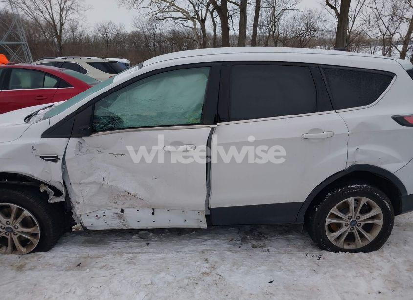 Photo 14 of 2017 Ford Escape SE (VIN 1FMCU0GD1HUA79236)