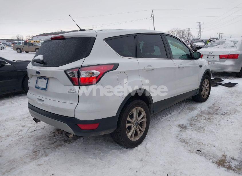 Photo 4 of 2017 Ford Escape SE (VIN 1FMCU0GD1HUA79236)