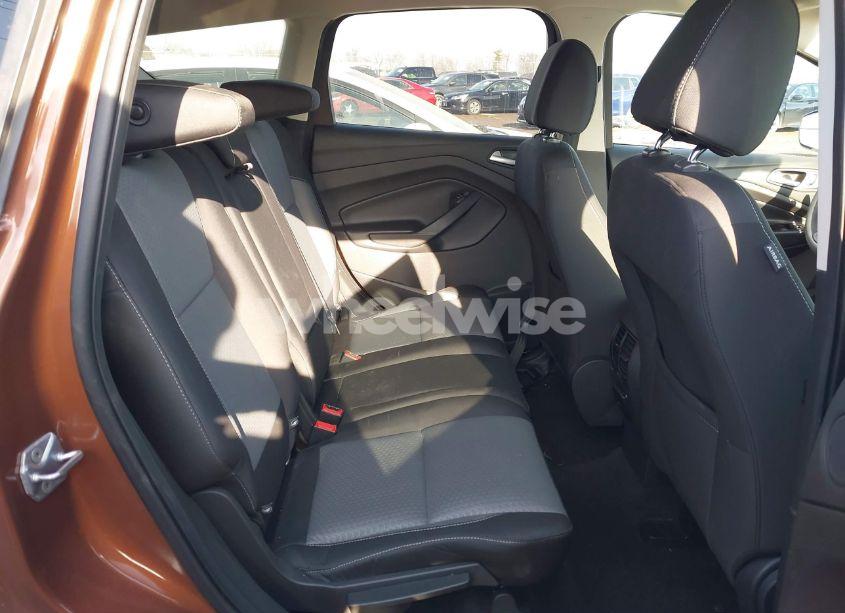 Photo 8 of 2017 Ford Escape SE (VIN 1FMCU0GD1HUB40469)