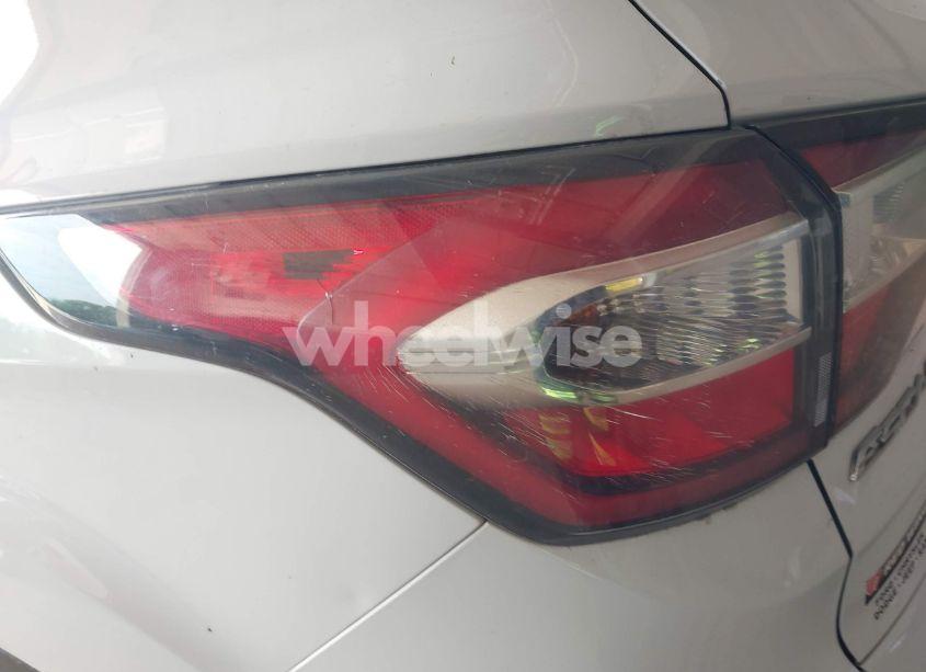 Photo 6 of 2017 Ford Escape SE (VIN 1FMCU0GD1HUB44215)