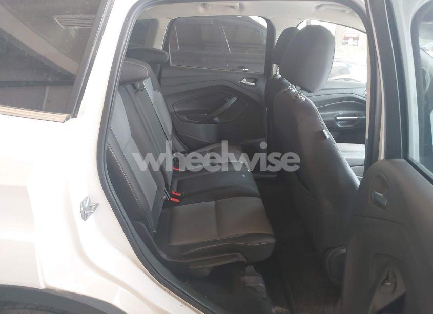 Photo 8 of 2017 Ford Escape SE (VIN 1FMCU0GD1HUB44215)