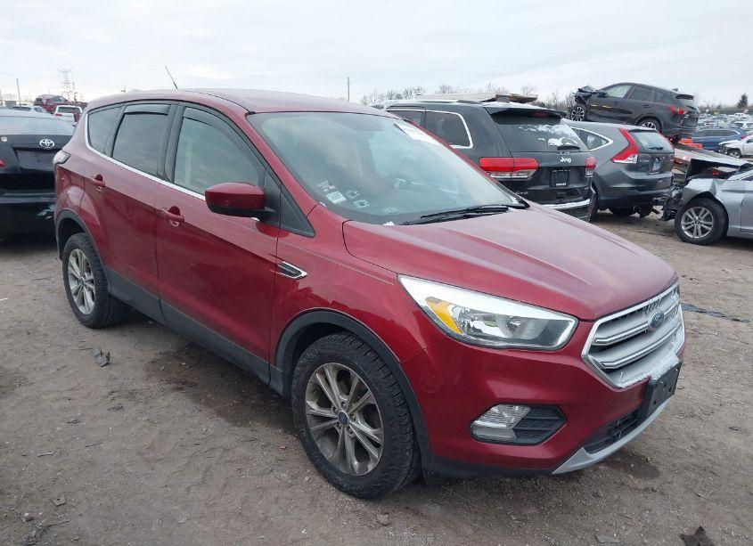 2017 Ford Escape SE (VIN 1FMCU0GD1HUB57403) main photo