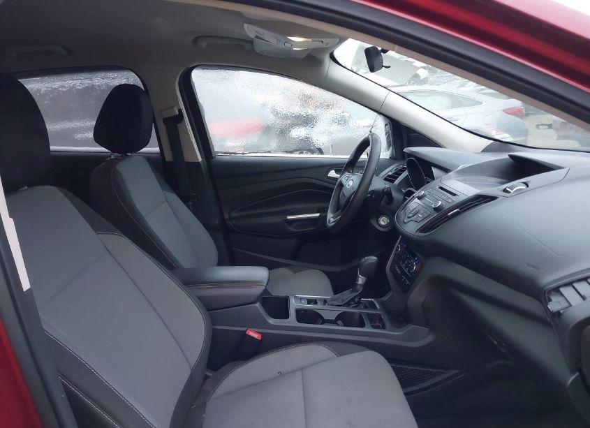 Photo 5 of 2017 Ford Escape SE (VIN 1FMCU0GD1HUB57403)