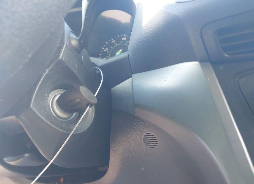 Photo 11 of 2017 Ford Escape SE (VIN 1FMCU0GD1HUC00797)