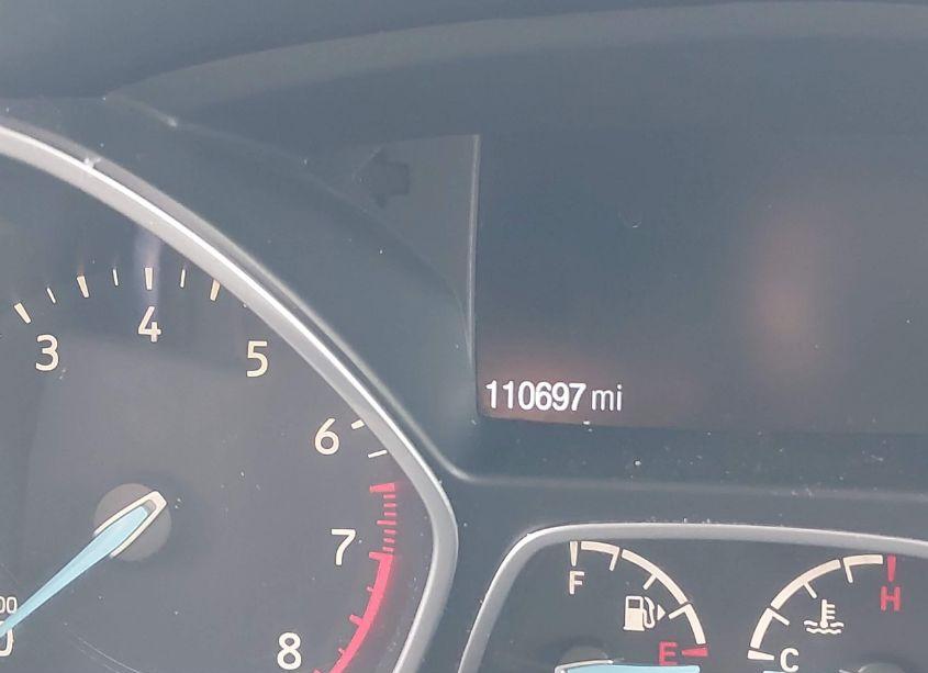 Photo 15 of 2017 Ford Escape SE (VIN 1FMCU0GD1HUC00797)