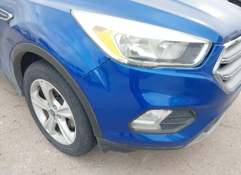 Photo 18 of 2017 Ford Escape SE (VIN 1FMCU0GD1HUC00797)