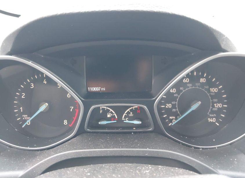 Photo 7 of 2017 Ford Escape SE (VIN 1FMCU0GD1HUC00797)