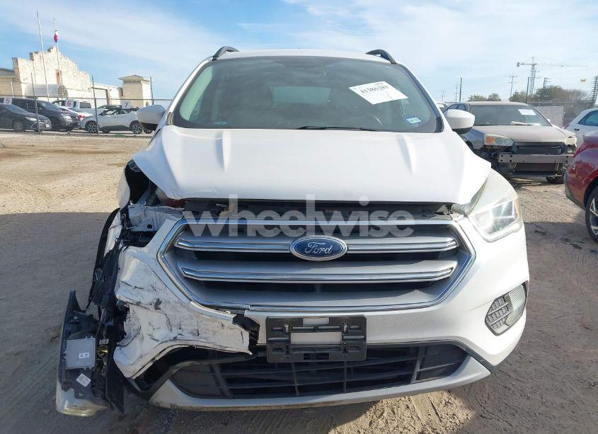 Photo 12 of 2017 Ford Escape SE (VIN 1FMCU0GD1HUC07345)